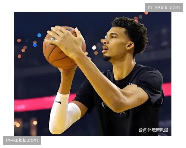 通讯:维克托·文班亚马接受专访,谈第三个赛季的目标与球队重建进程 通讯:维克托·文班亚马接受专访,谈第三个赛季的目标与球队重建进程