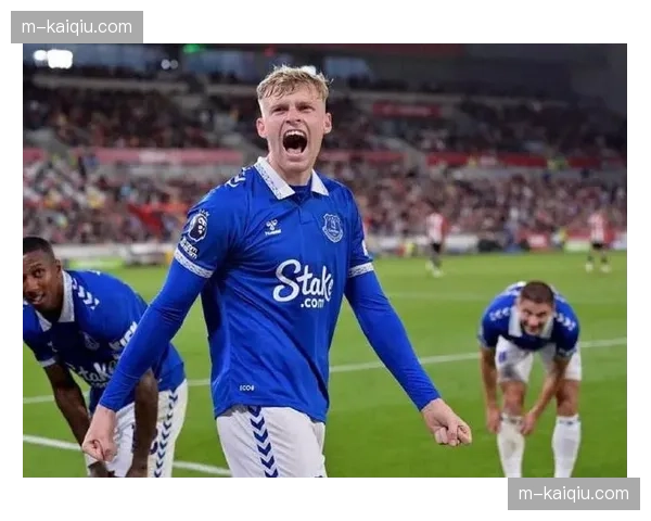 全场结束：埃弗顿2-0富勒姆，太妃糖凭借净胜球优势暂时逃离降级区