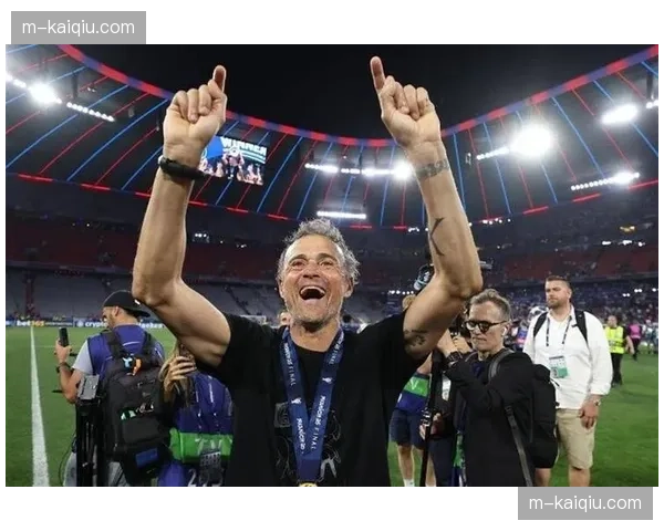 巴黎FC主场4-1爆冷击败七连胜的摩纳哥